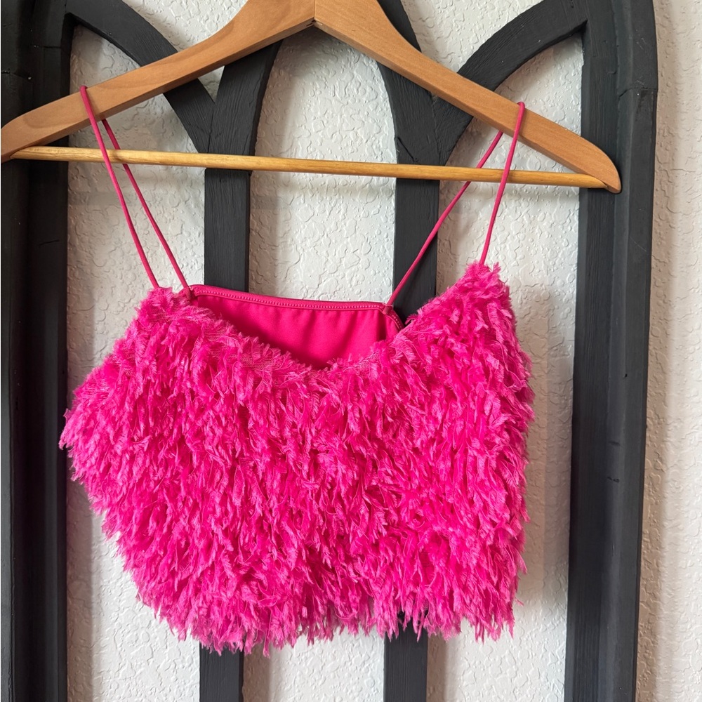 SHEIN Fuzzy Pink Crop Top.     (E)